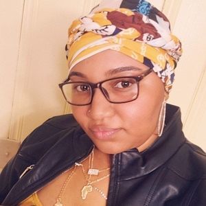 Meet your Posher, Ericia